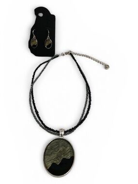 Kenneth Cole Signed Oval Beaded Necklace Earrings Set